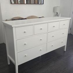 Ikea Gullaberg 8 Drawer White Dresser