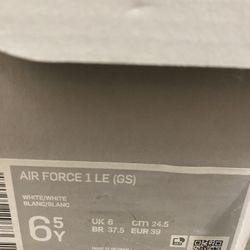 Kids Nike Force 1 , Size 6.5 , 