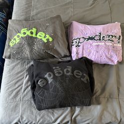3 Sp5der Hoodies All In Size Small