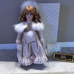 Alberon Porcelain Doll - Sophie 