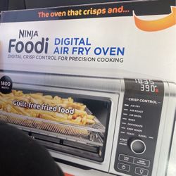 Ninja Foodi Digital Air Fry Oven