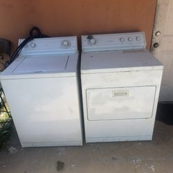 Whirlpool washer and dryer both in good condition
