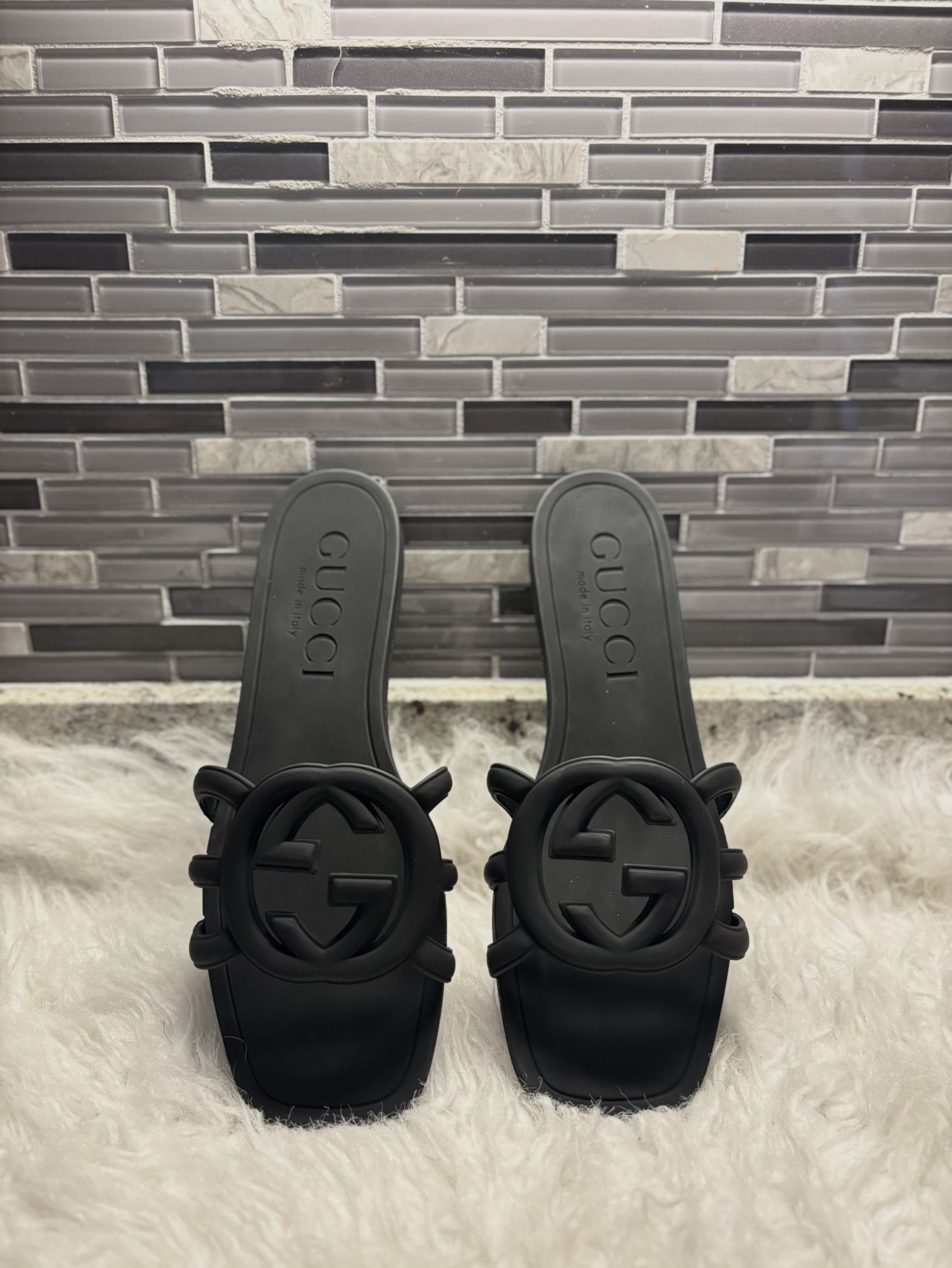 Gucci Sandals Black Size 7 In Women’s