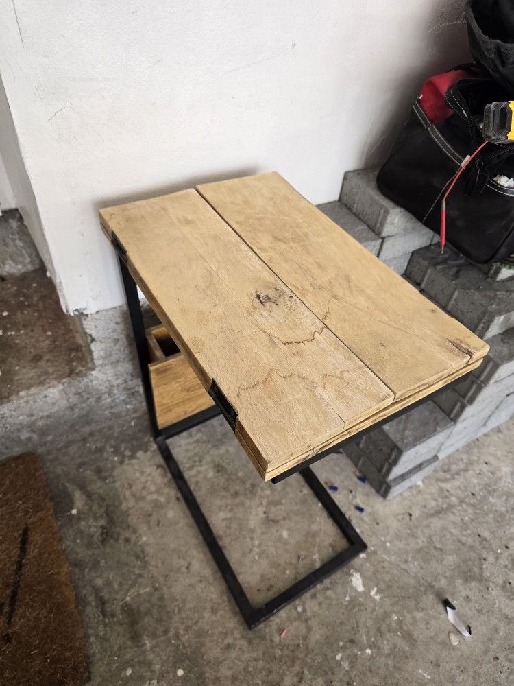 Free Small Expandable Table