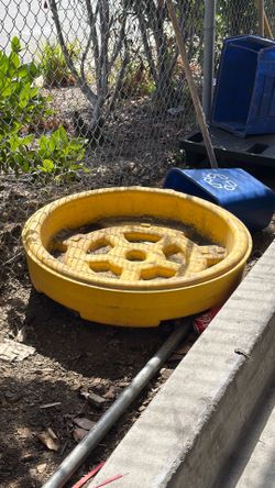 Free drum spill container