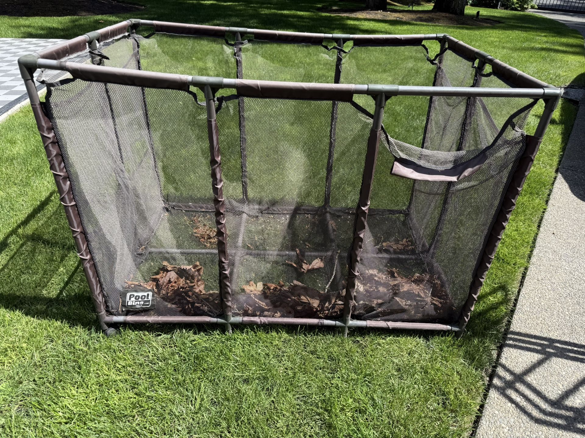 FREE Pool/lake Float Organizer