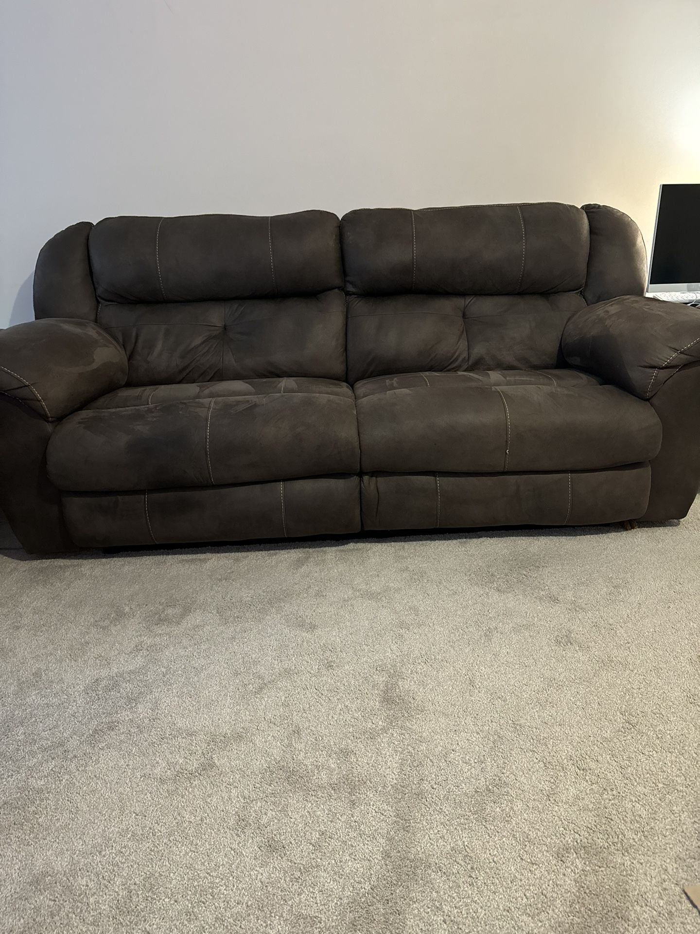 Reclining Sofa