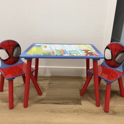 Kids Spidey & Friends Desk