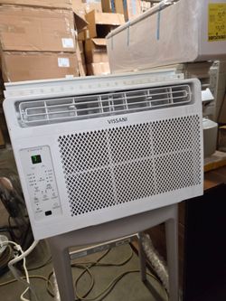 Vissani 5000 BTU Window Air Conditioner VAW05R1AWT