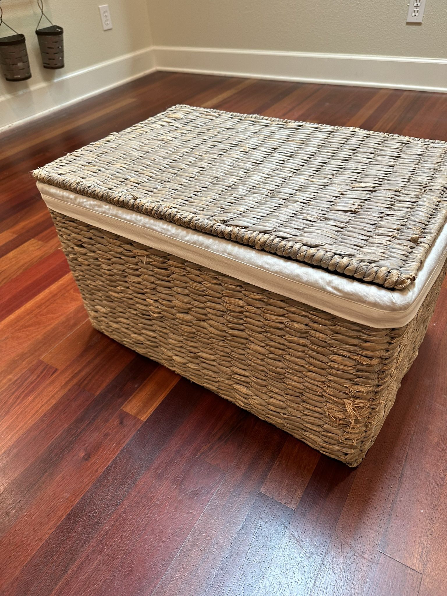 RH Baby and Child Seagrass Closed Toy Basket Ash With Liner