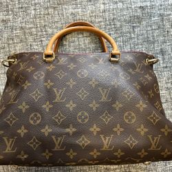 Louis Vuitton Hand Bag 