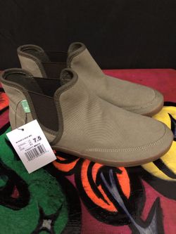 SANUKS PAIR O DICE MIO ANKLE BOOTS