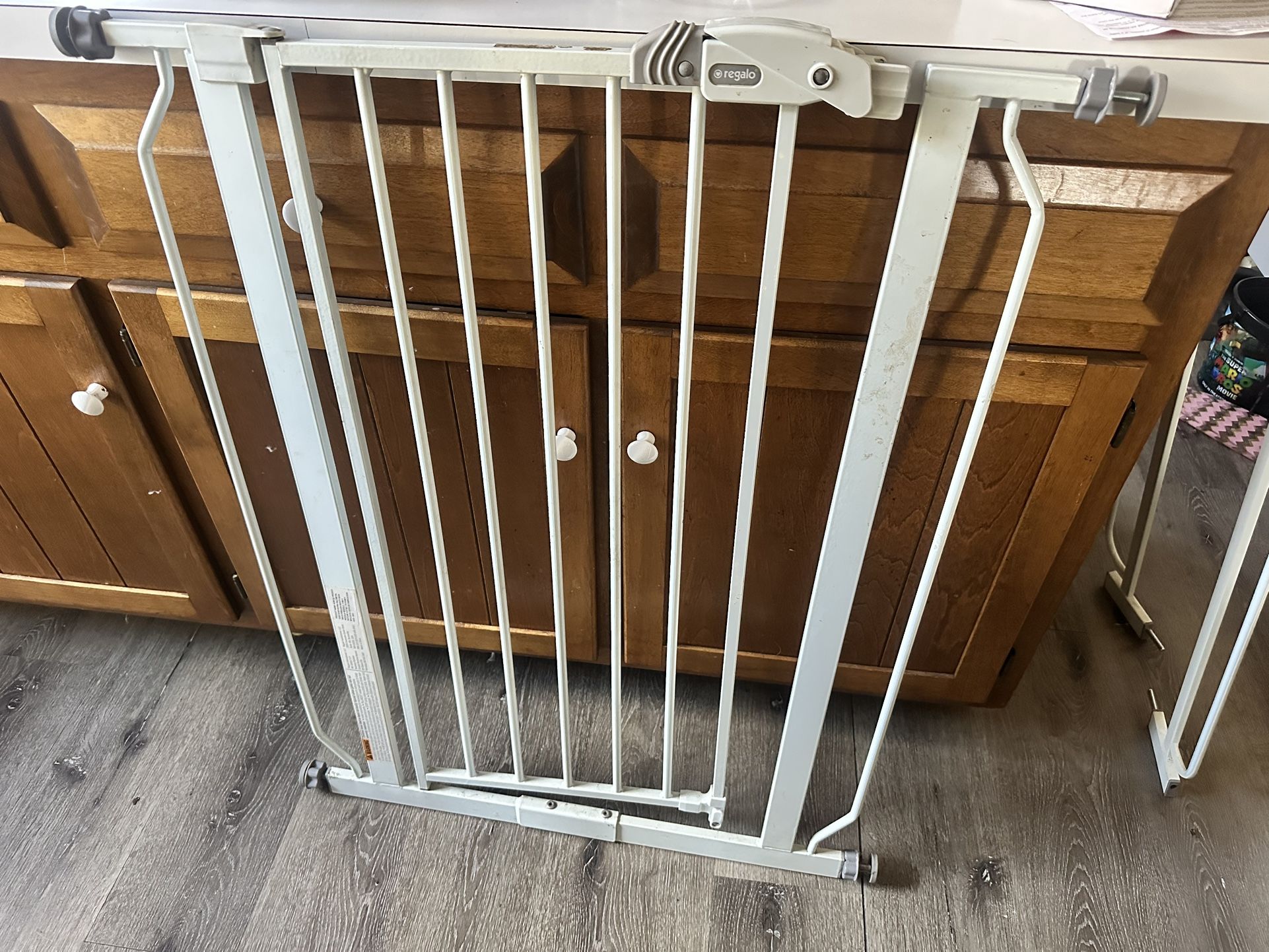 Baby Gate With Extenders