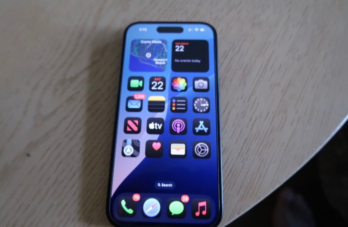 iPhone 15 Unlocked