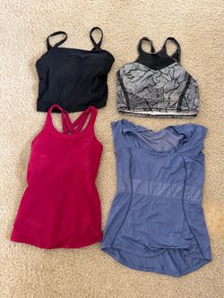 Lululemon size small