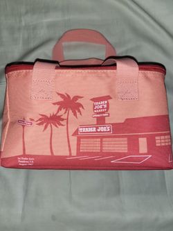 Limited edition! Trader joes mini lunch bag