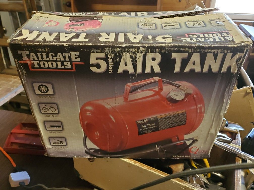 Tail gate tools