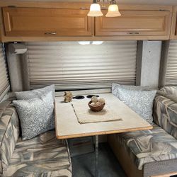 2002 Southwind RV