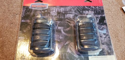 Harley Footpegs and Mounting Kit