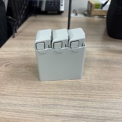 DJI 3 Pack Battery’s & Bag