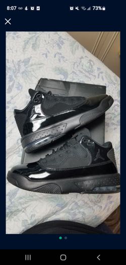 Jordan Max Aura 2(GS) Size 7y