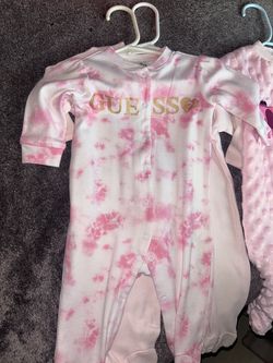 Baby girl pink onesies