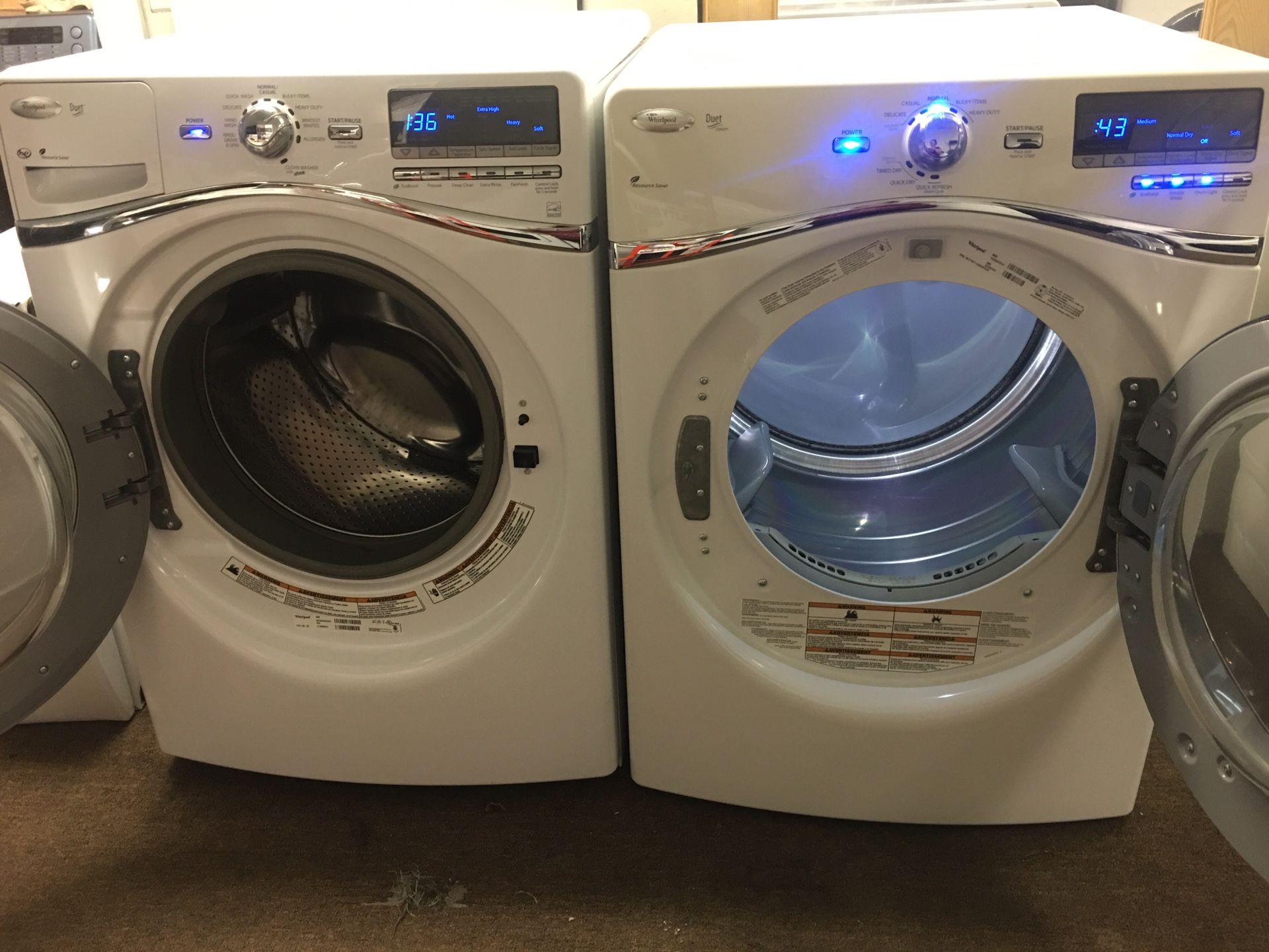 WHIRLPOOL DUET WASHER AND GAS STEAM DRYER for Sale in Akron, OH OfferUp