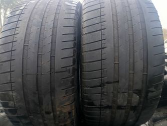 Michelin Pilot Sport 3 Tires 255/35ZR19 (2)