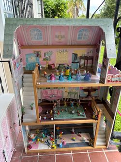 Doll house