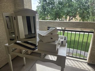 Vanity White Just Needs To Be Screwed In