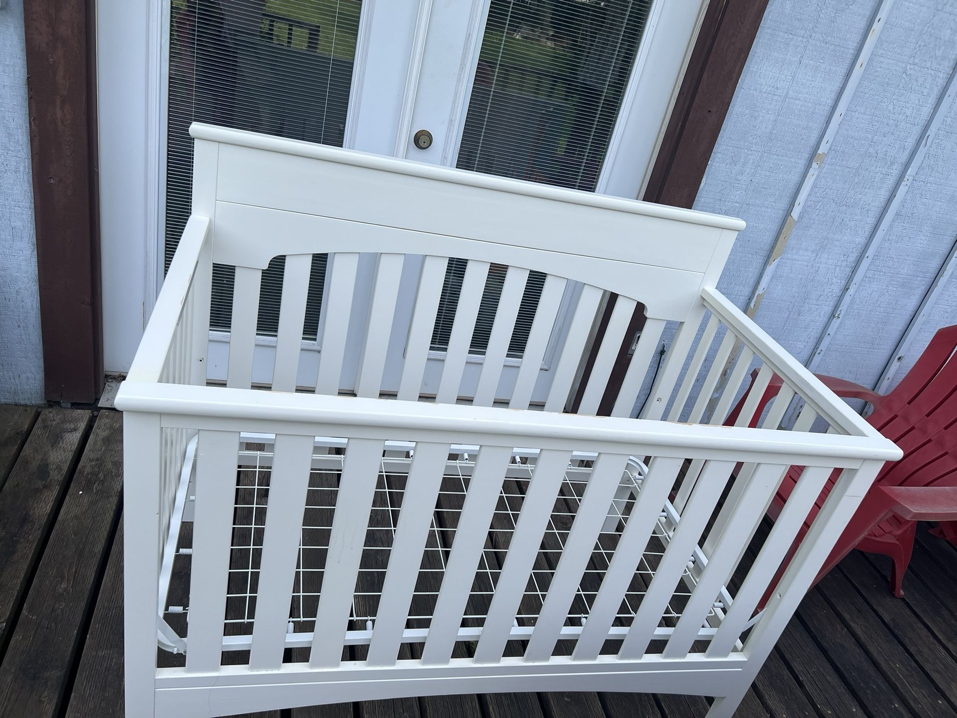 White Crib