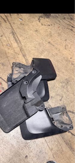 For tacoma 2022 mud guard Loderas en buen estado
