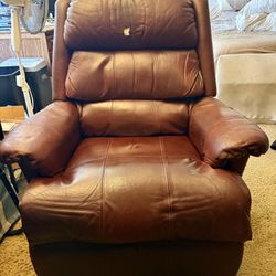 LA Z BOY LEATHER RECLINER ROCKER AND SWIVEL