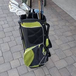 Full Set Of Men's Golf Clubs 