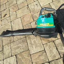 Blower Vac Gas Powered Weed Eater 960 (Works Great)