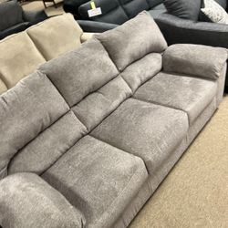 Cozy Nice Stylish Couch 