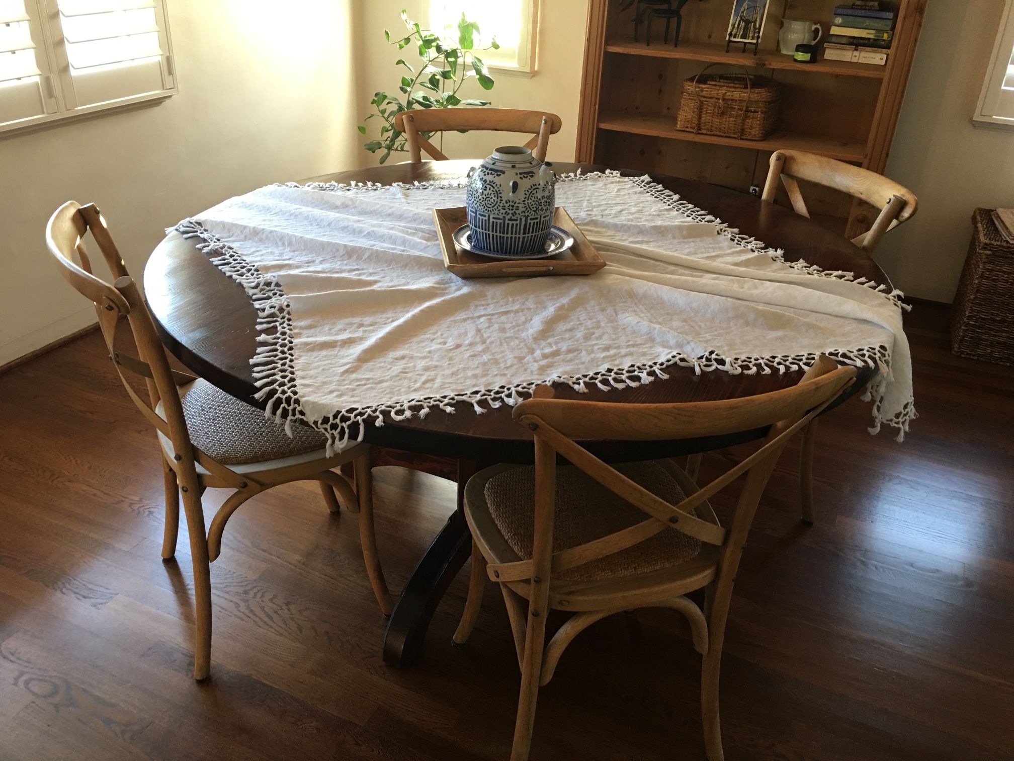 Reclaimed Solid Wood Dining Table With Chairs