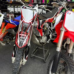 250cc SSR Limited Edition Dirt Bike 
