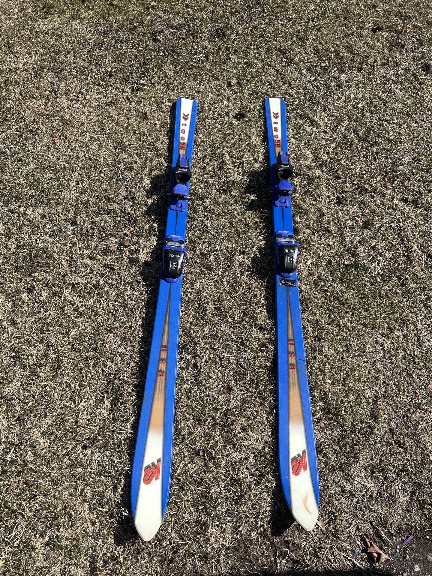 K2 SNOW SKIS *SEND OFFERS*