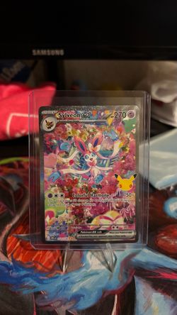 Sylveon ex - 153/128 - ME: 30th Celebration (30C)