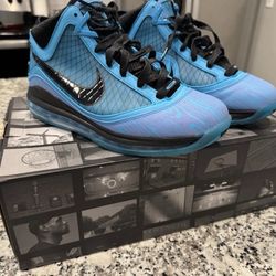 LeBron Nike 7 All-Star (2010) Size 9