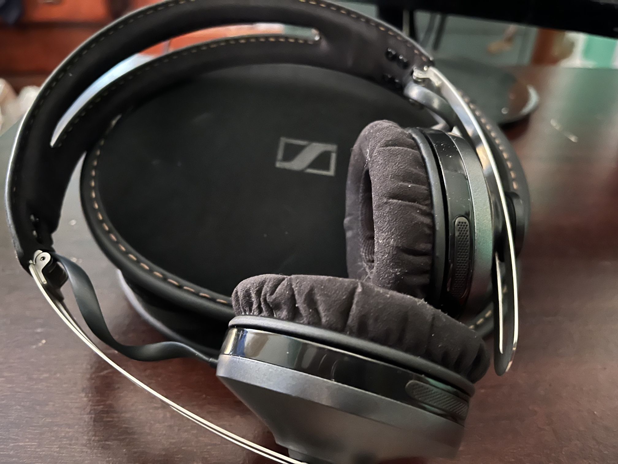 sennheiser m2 Oebt Headphones