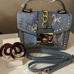 *NEW* Crossbody Handbag With Earrings 