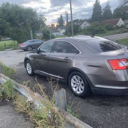 2011 Ford Taurus SEL