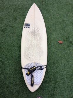 Epoxy surfboard 6'2" Very durable!