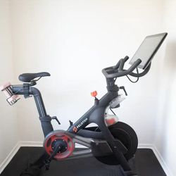 Peloton Bike