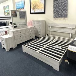 5 Pc Queen Bedroom Set 