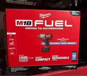 Milwaukee M18 FUEL ONE-KEY 3/4” High Torque Impact Wrench Kit 2864-22R - New Sealed