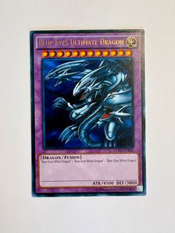 Blue eyes white ultimate dragon holo card