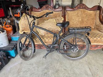 Sponge Electric Cruiser Bike with Rear Rack